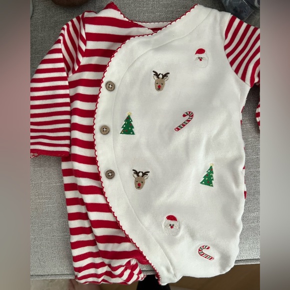 Mudpie one piece footed Christmas baby outfit size: 3-6mos - Picture 2 of 3